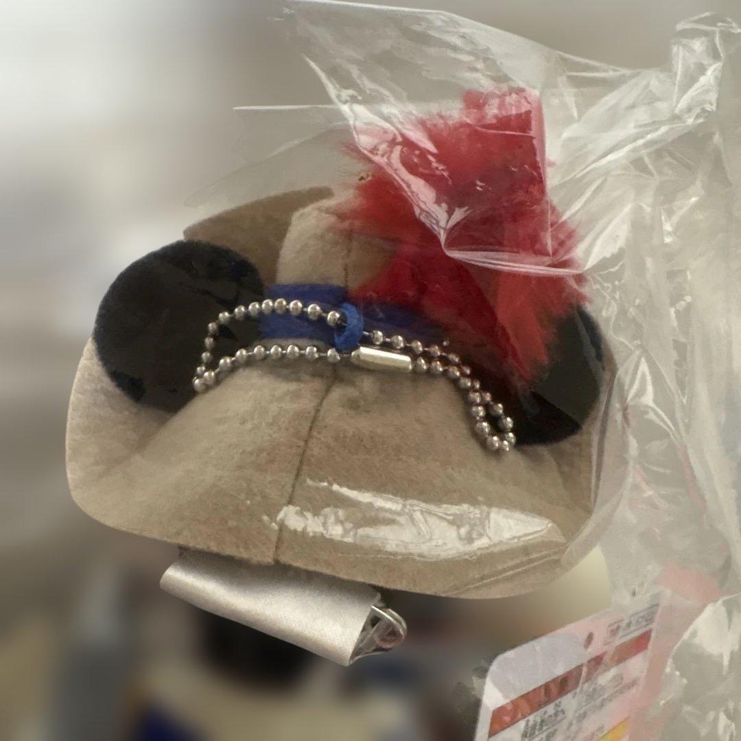 ディズニー　ミッキー ドナルド グーフィー 三銃士 ぬいぐるみバッチ ハウス