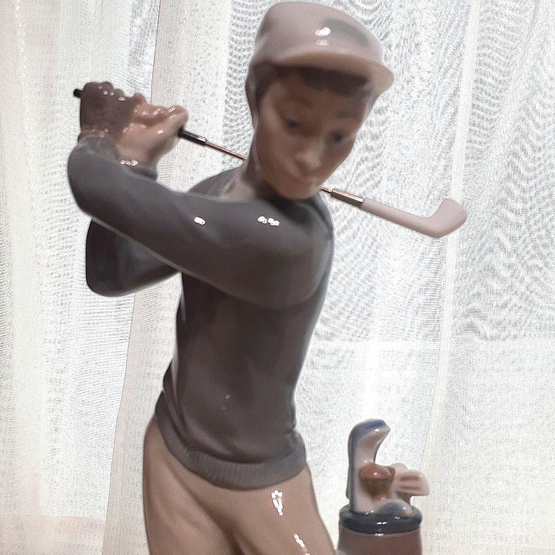 リヤドロ　ゴルフ　ナイスショットゴルファー