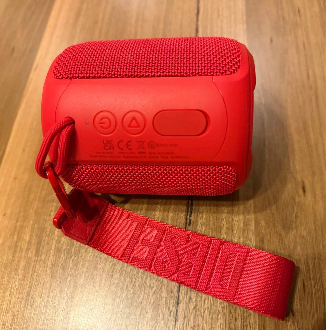 diesel Bluetoothスピーカー　red