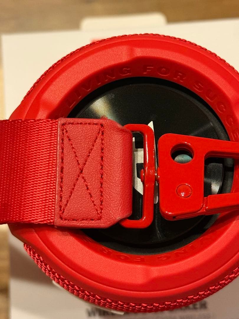 diesel Bluetoothスピーカー　red