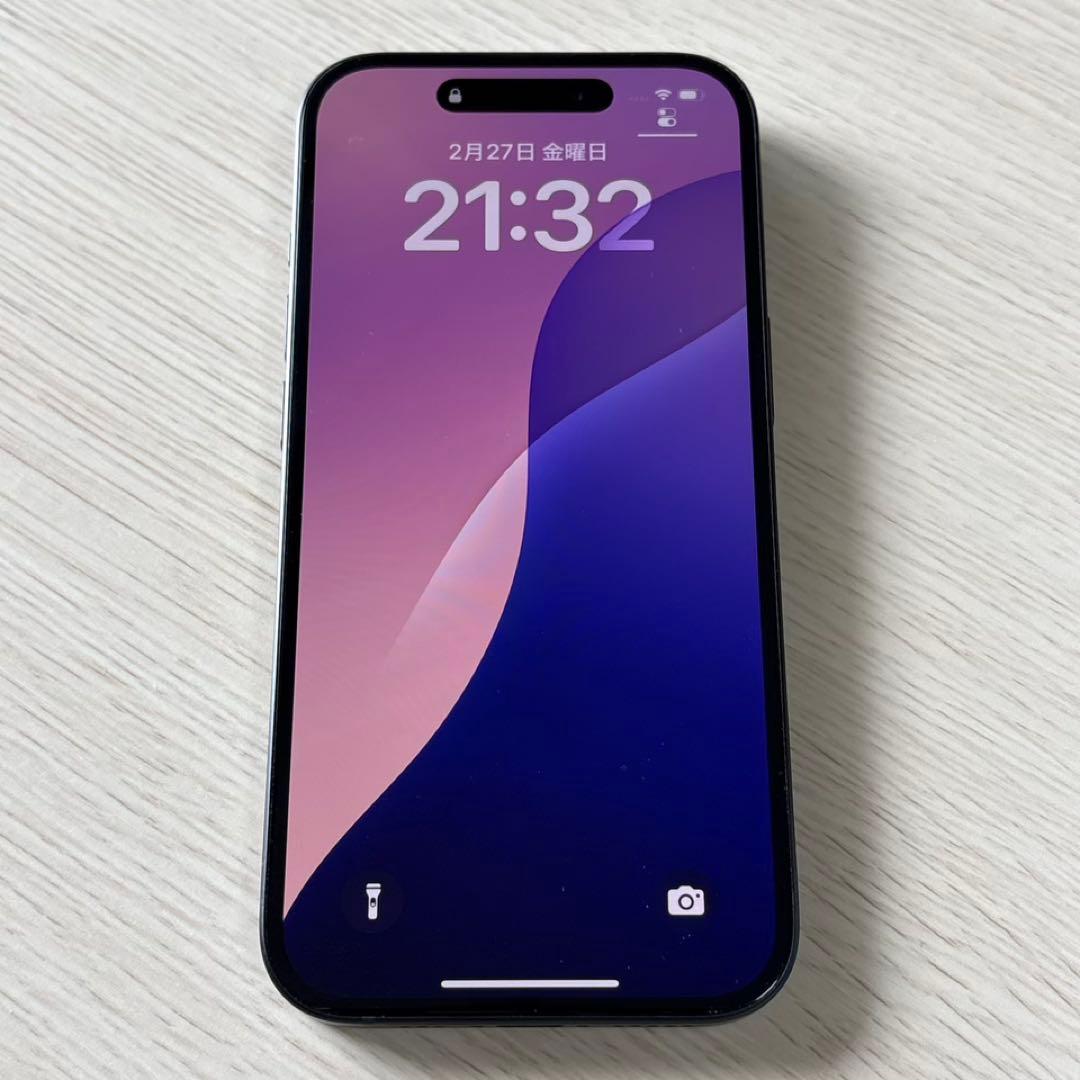 【美品】 iPhone15 256GB ブラック SIMフリー