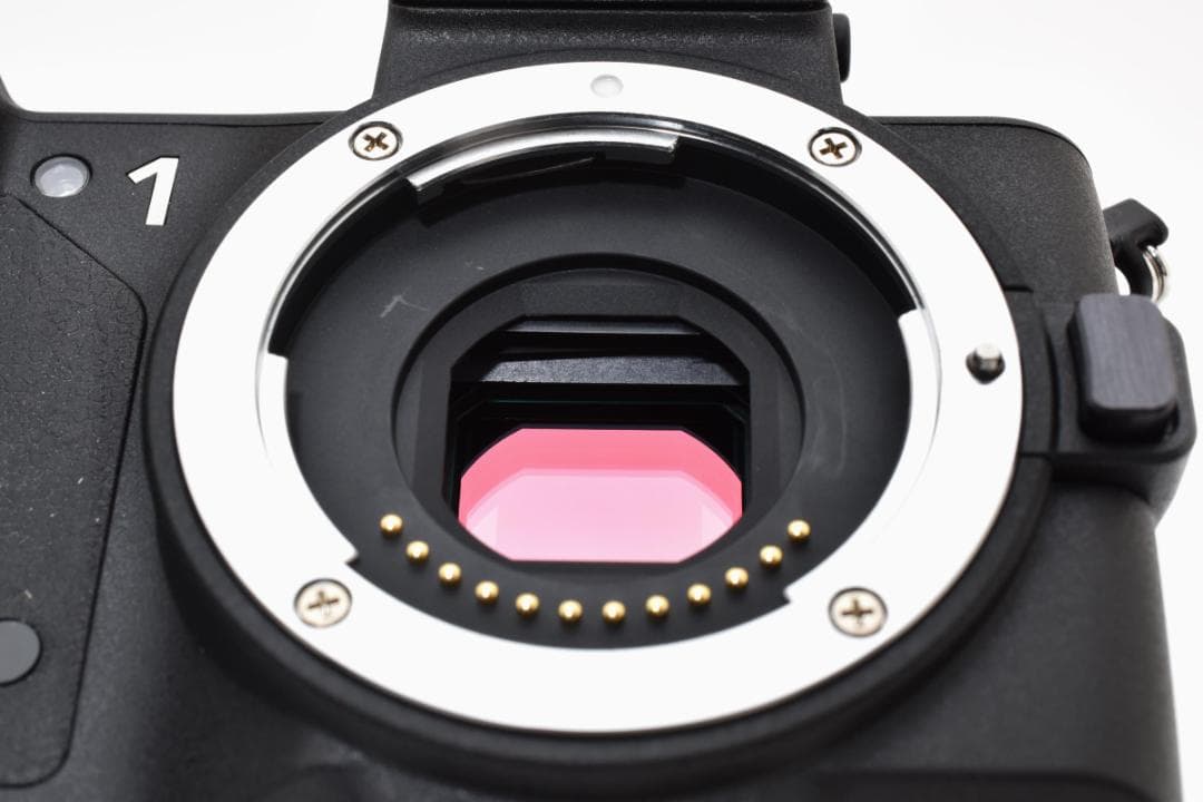 デジタルカメラ Nikon 1 V2 Mirrorless Digital Camera