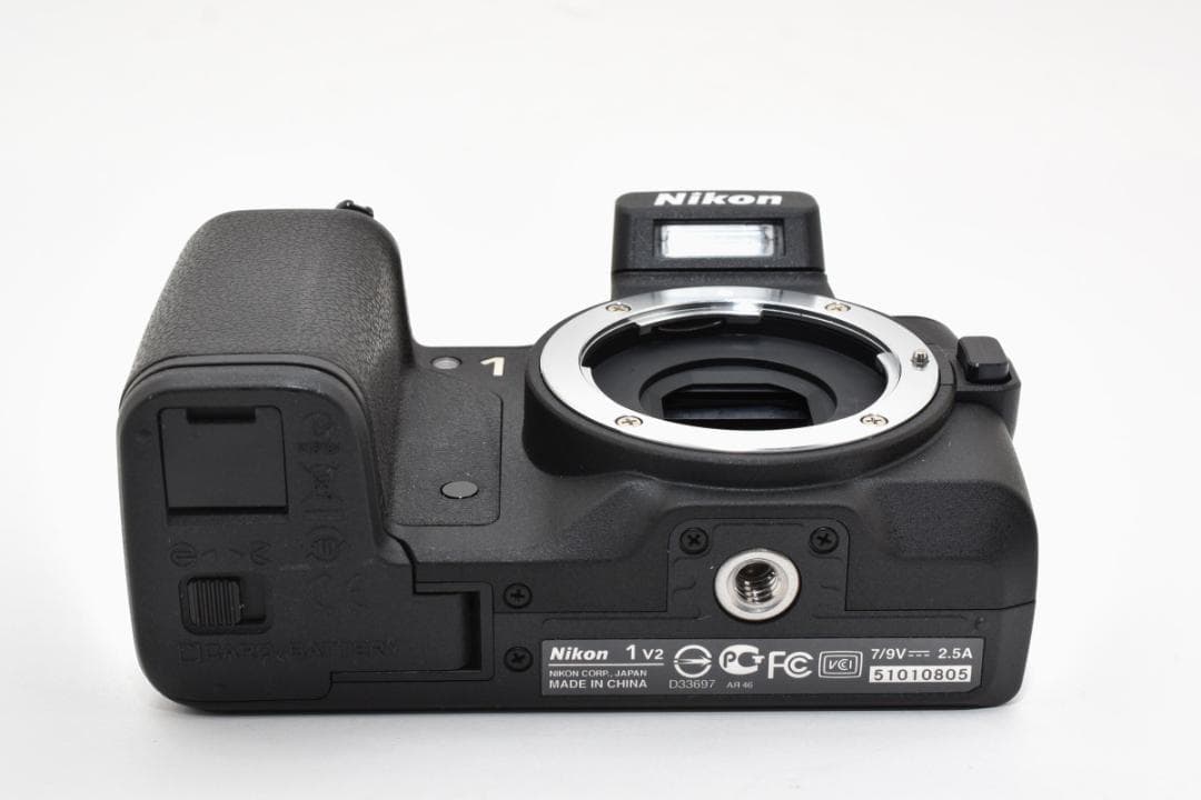 デジタルカメラ Nikon 1 V2 Mirrorless Digital Camera