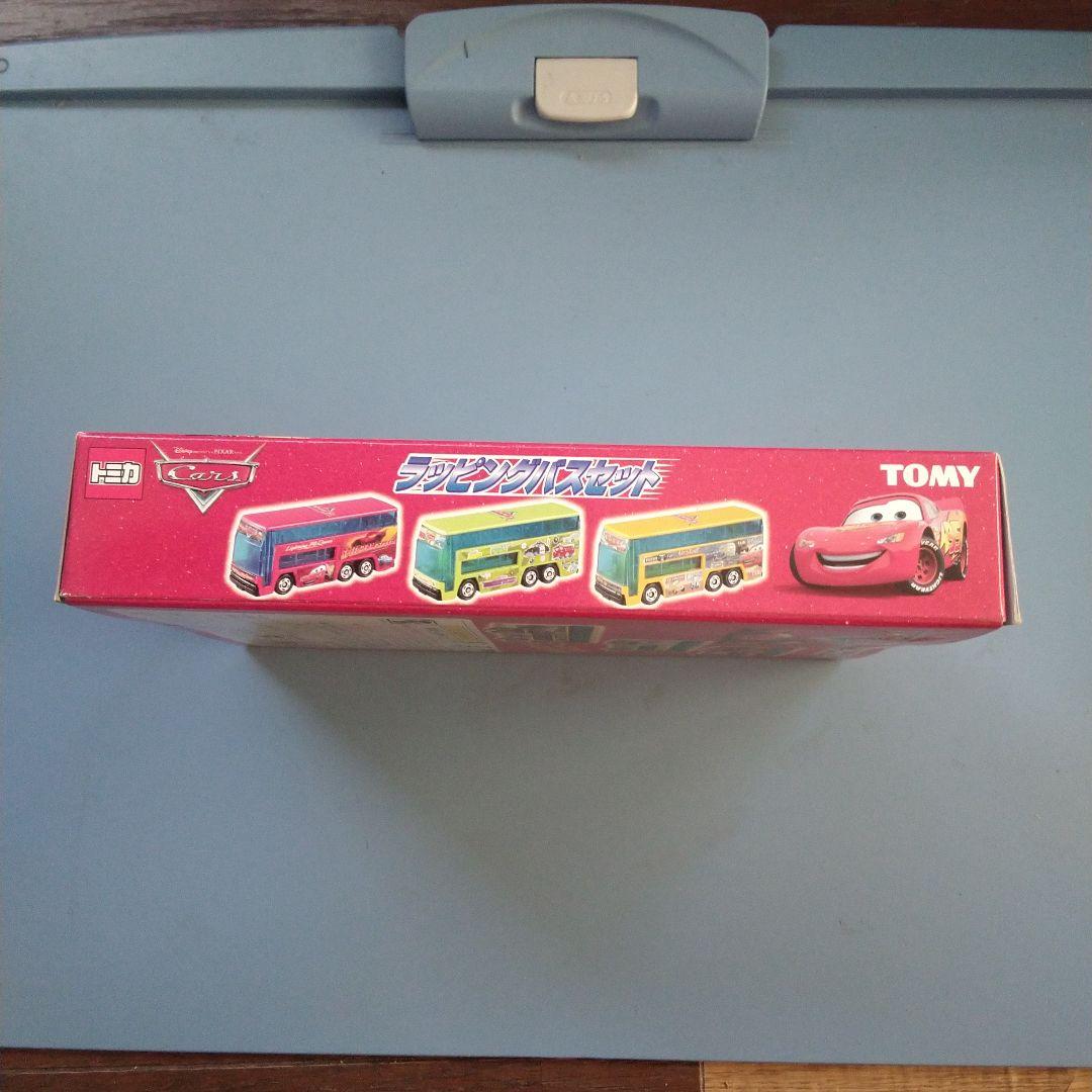 トミカ カーズ ラッピングバスセット　ライトニングマックウィーン　未開封品