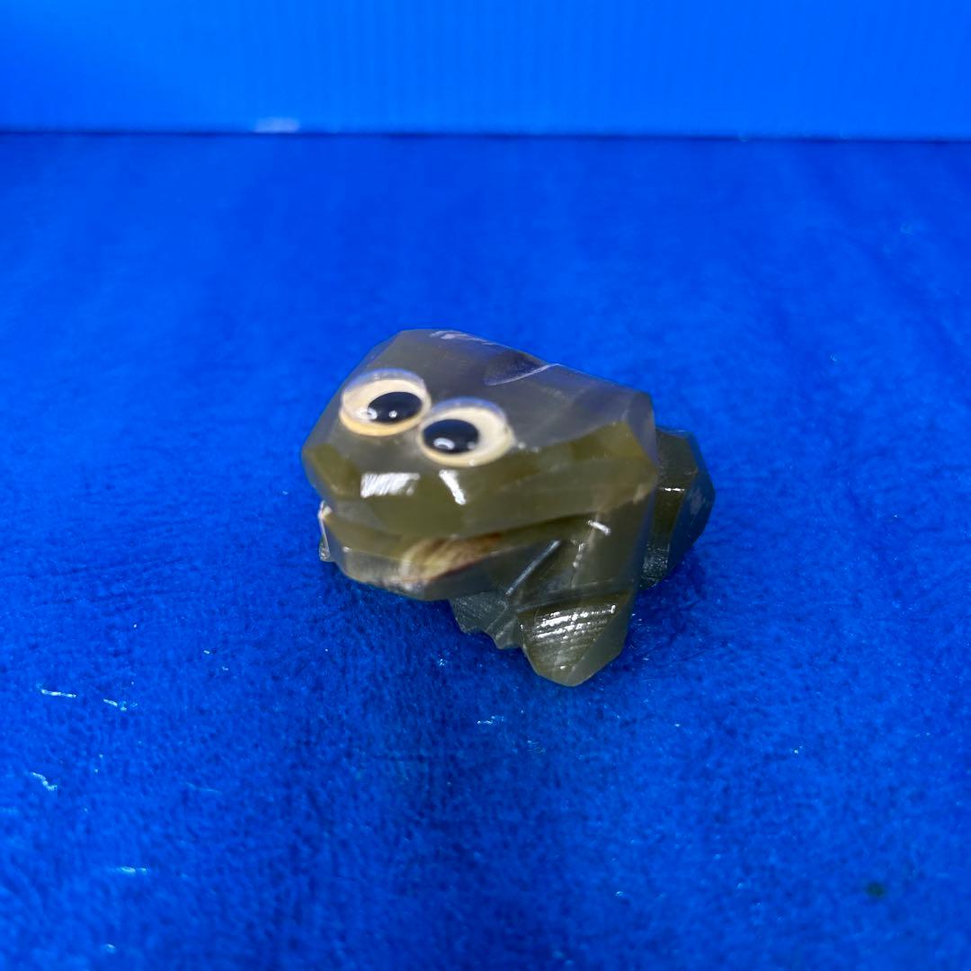 瑪瑙石 カエル置物　メノウ石　お金がカエル置物　パワーストーン置物