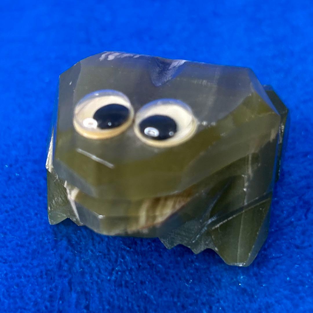 瑪瑙石 カエル置物　メノウ石　お金がカエル置物　パワーストーン置物