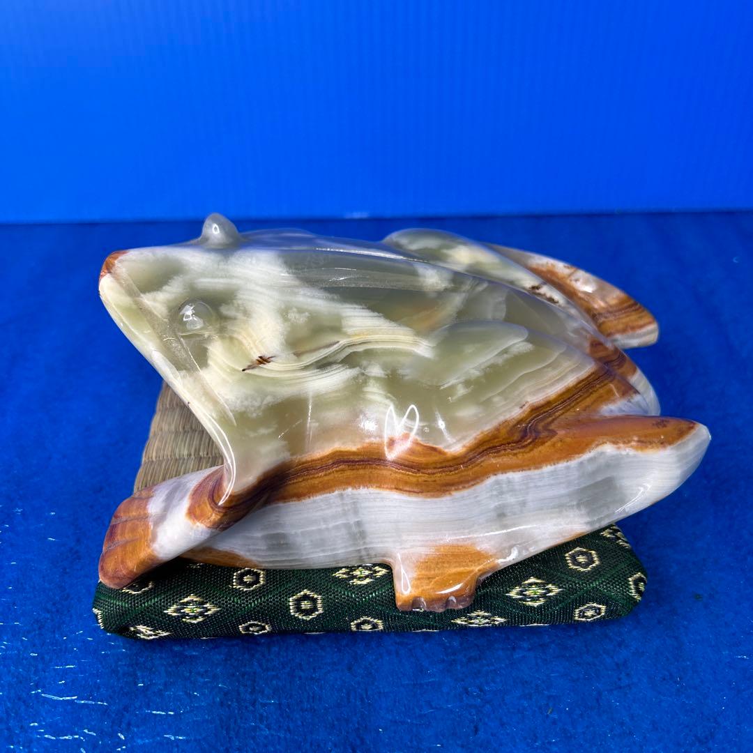 瑪瑙石 カエル置物　メノウ石　お金がカエル置物　パワーストーン置物