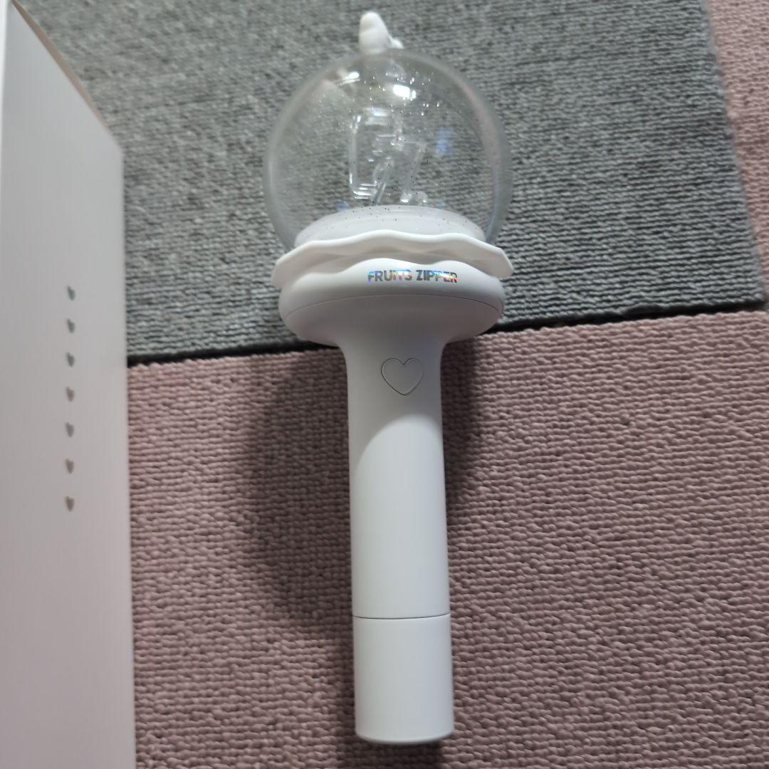 FRUITS ZIPPER 公式ファンライト