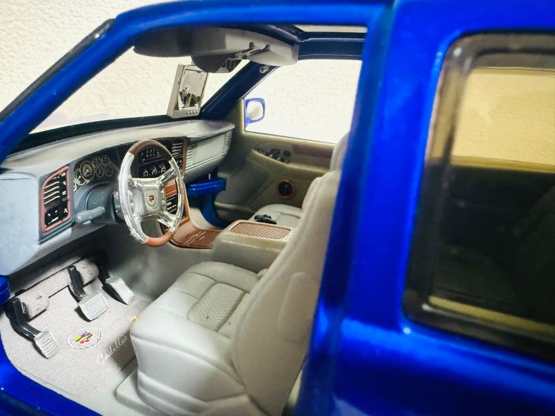 Jada/'02 Cadillacキャデラック エスカレード DUB 1/18