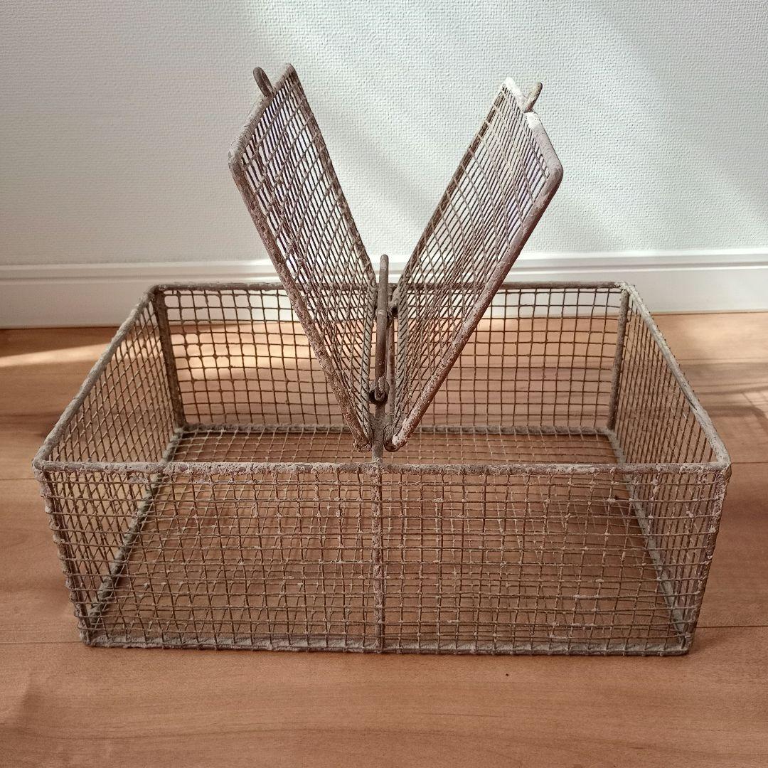 アンティーク　アイアンワイヤーバスケット