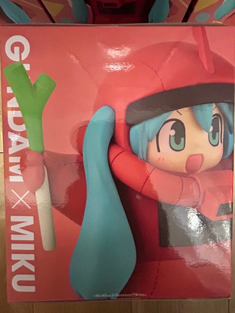 ガンダム45周年×初音ミク フィギュア ザクぐるみ シャアザクぐるみ