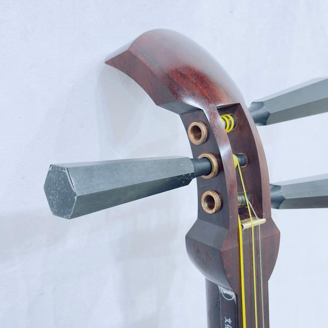 津軽三味線 太棹 紅木 撥付き