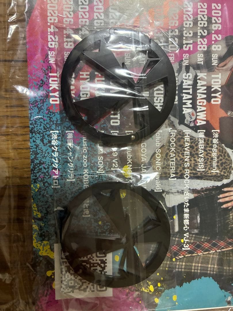 h*i様 BAND-MAID メタルカラビナ エラー品と正規品