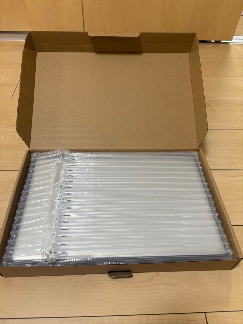 ノートパソコン 256GB TPV_N4000 15.6インチ シルバー