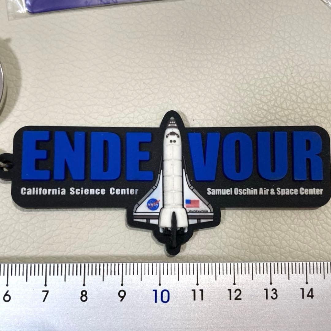 スペースシャトル エンデバー等のピンバッジ＆キーホルダーなど 10点まとめ売り