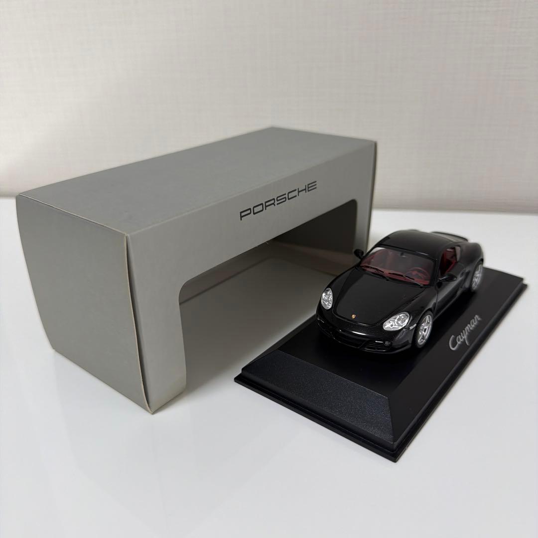 ミニカー 1/43 Porsche Cayman / Schuco