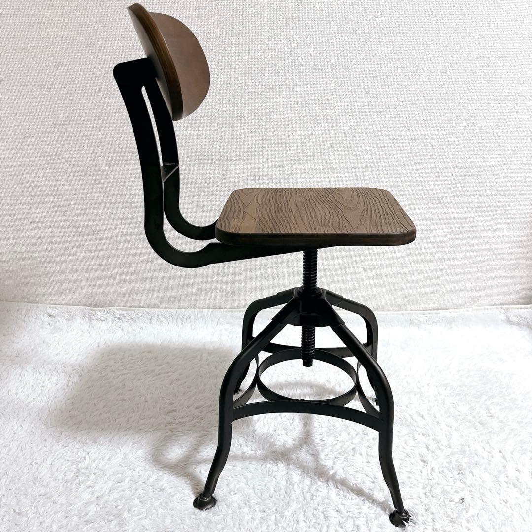 美品✨インダストリアルカウンターチェア　高さ調節可　アンティーク回転椅子　工業系