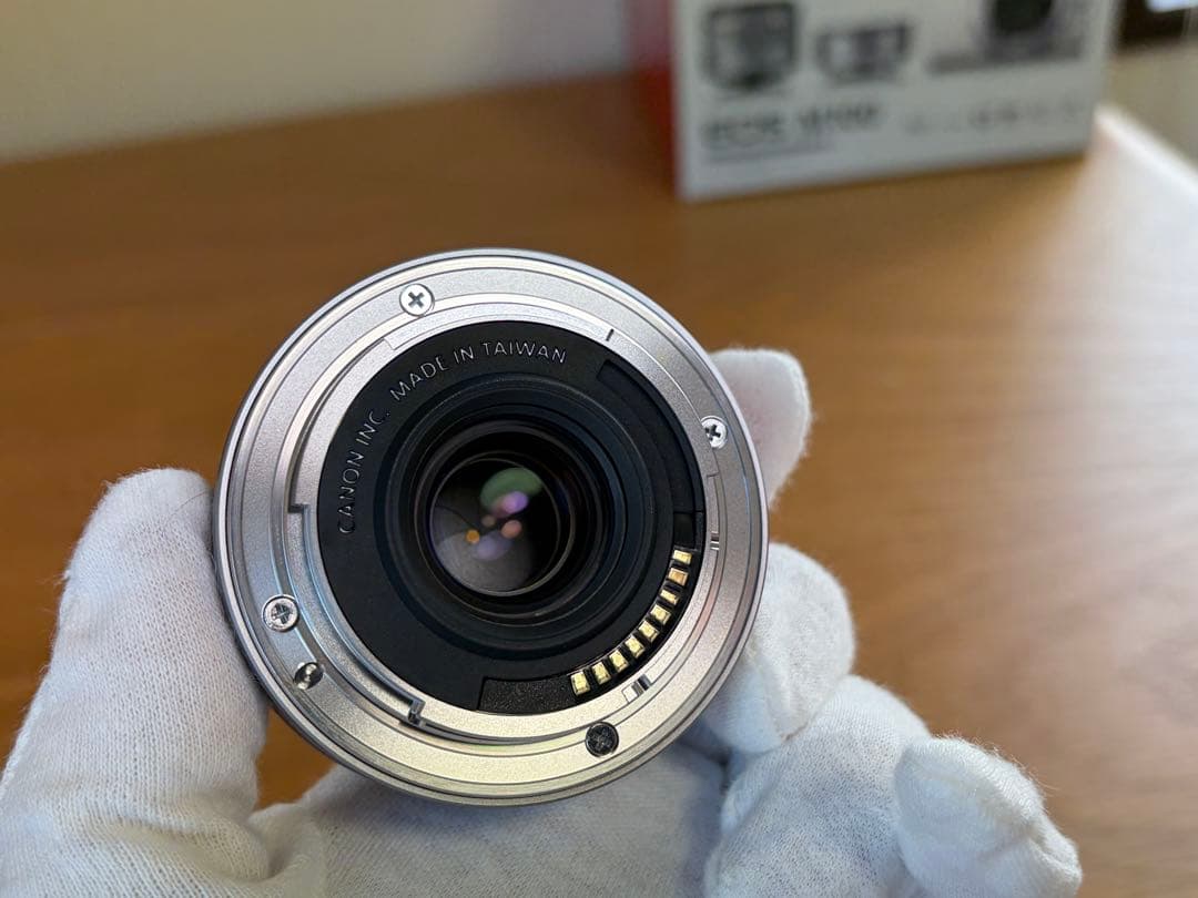 【美品】Canon EOS M100 グレー 本体 + レンズ 2本+ 付属品