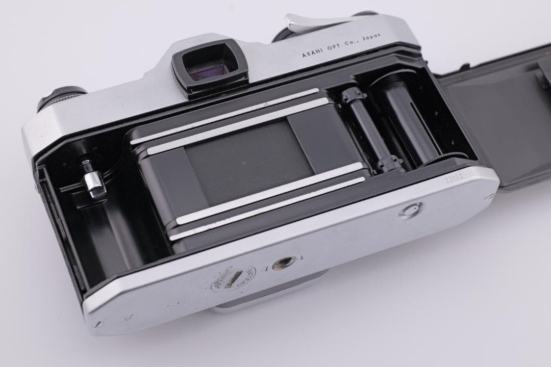 フィルムカメラ PENTAX SP + SuperTakumar 55mm F1.8