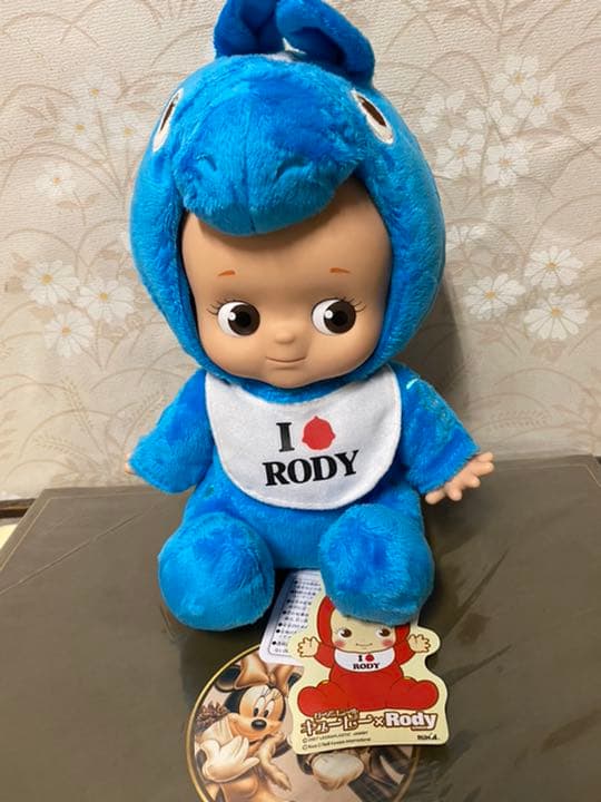 ローズオニールキューピーxXメロディおぁきいぬいぐるみ