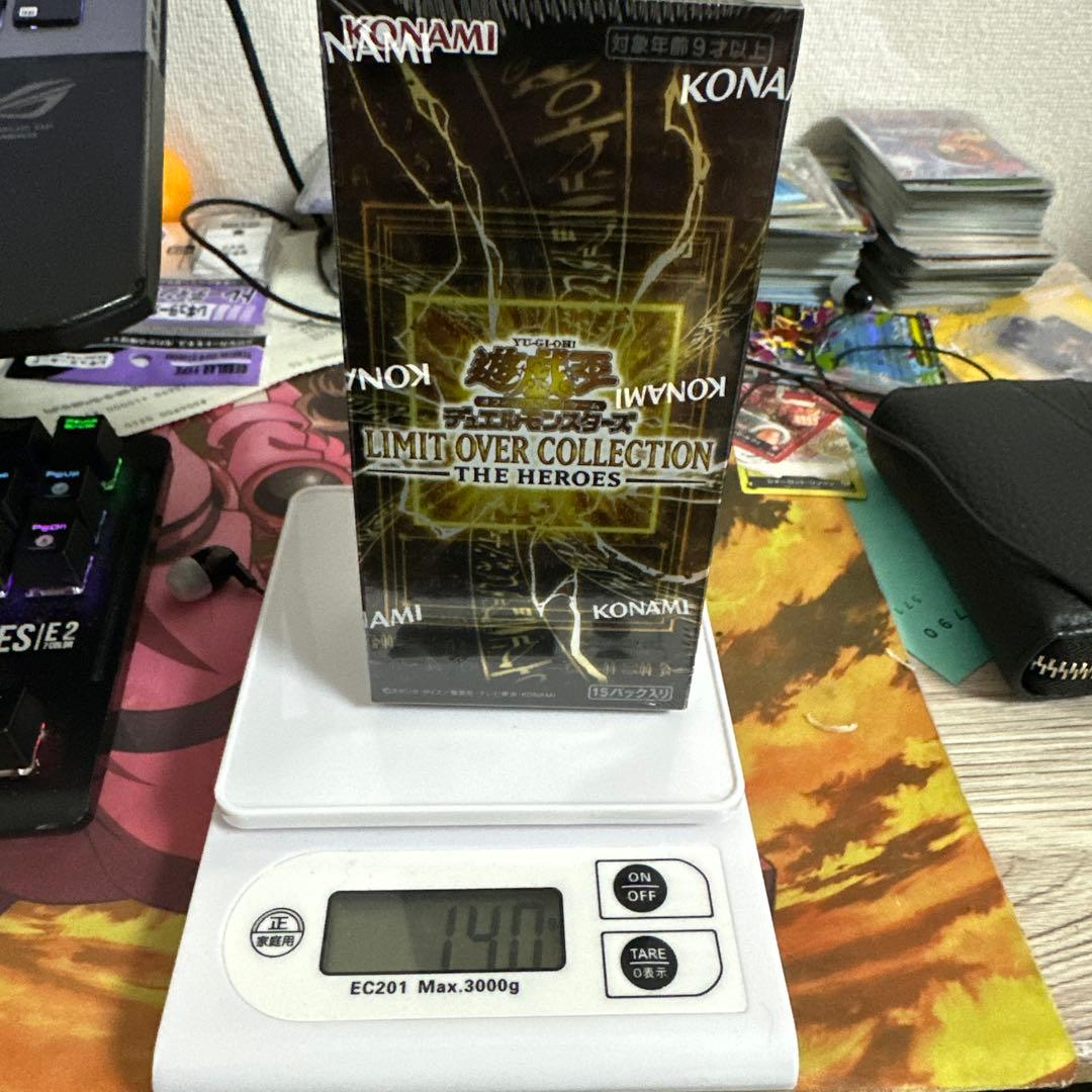 こちらにカードがあり、70万円のカードがありますが、試してみませんか？