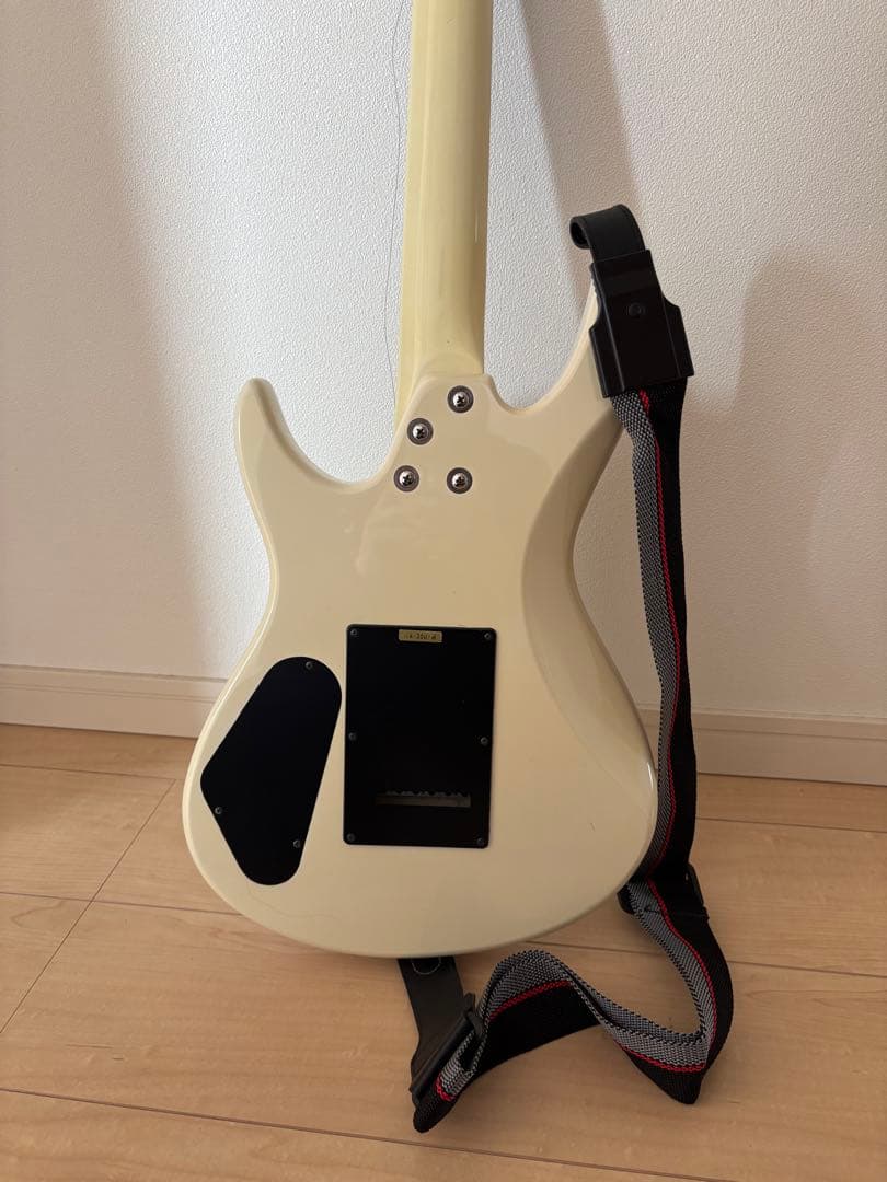 YAMAHA エレキギター ホワイト 初心者OK カスタムベース ステッカー有