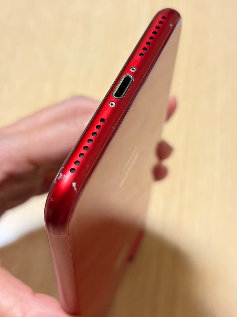携帯電話本体 iPhone8plus 64GB RED