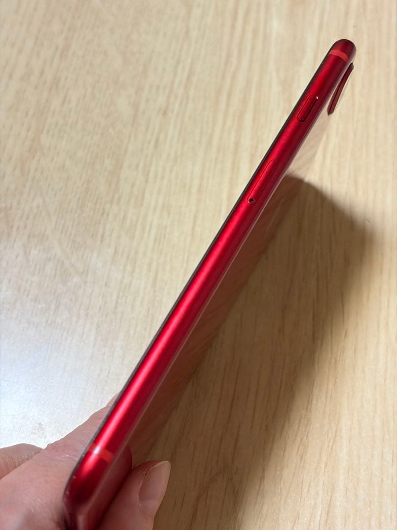 携帯電話本体 iPhone8plus 64GB RED