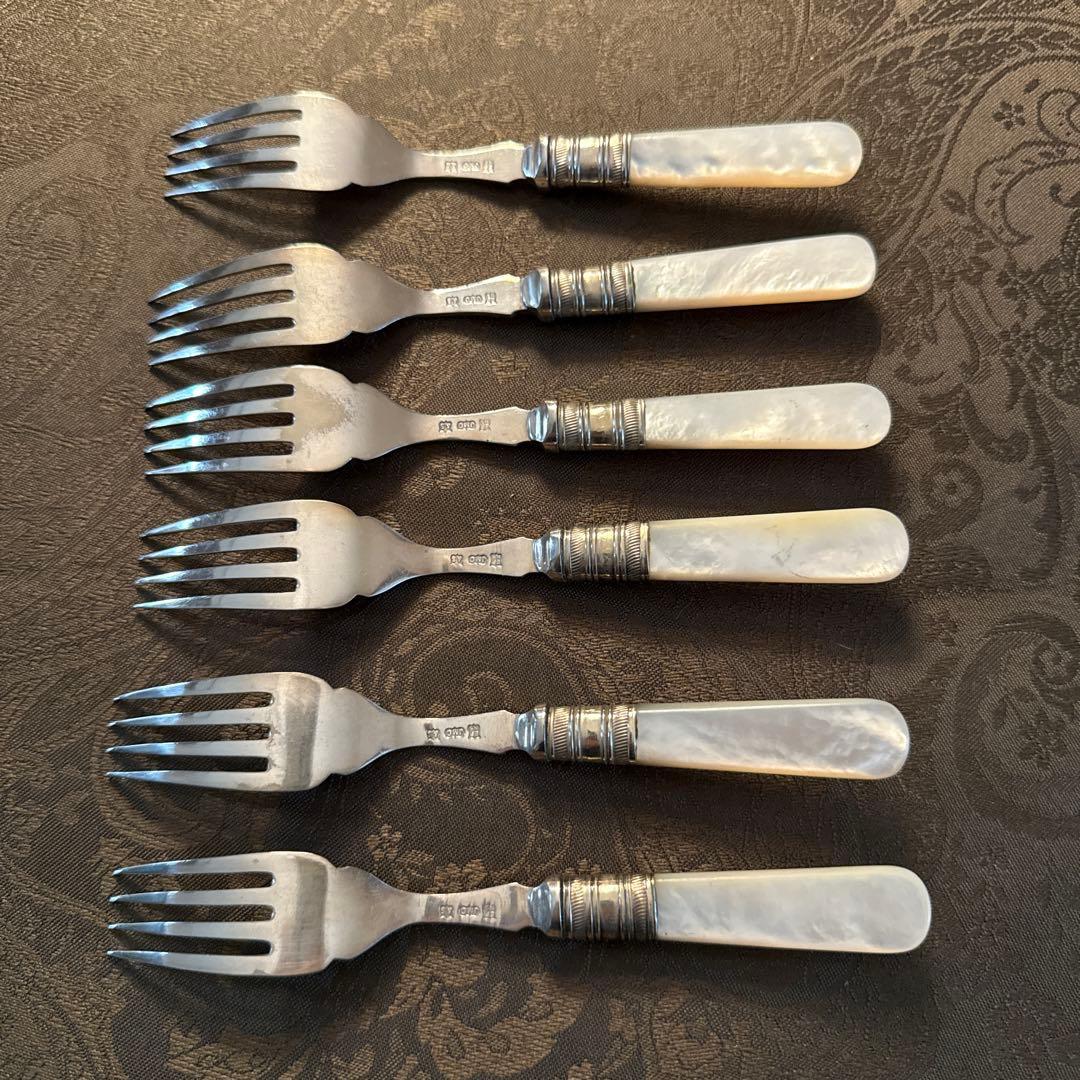 癒*い様 英国クラシック カトラリーセット、アンティーク、白蝶貝のハンドル イギ