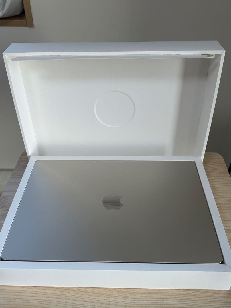 M3 MacBook Air 15インチ 512GB 16GB