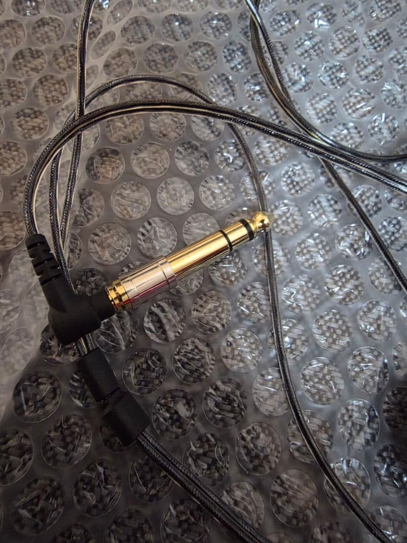 オーディオテクニカ　ATH-E70 モニターイヤホン