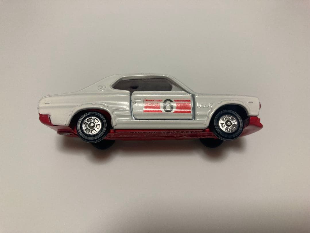 トミカ　日本製　ニッサン　スカイライン2000GT-R レーシング　1Fホイール