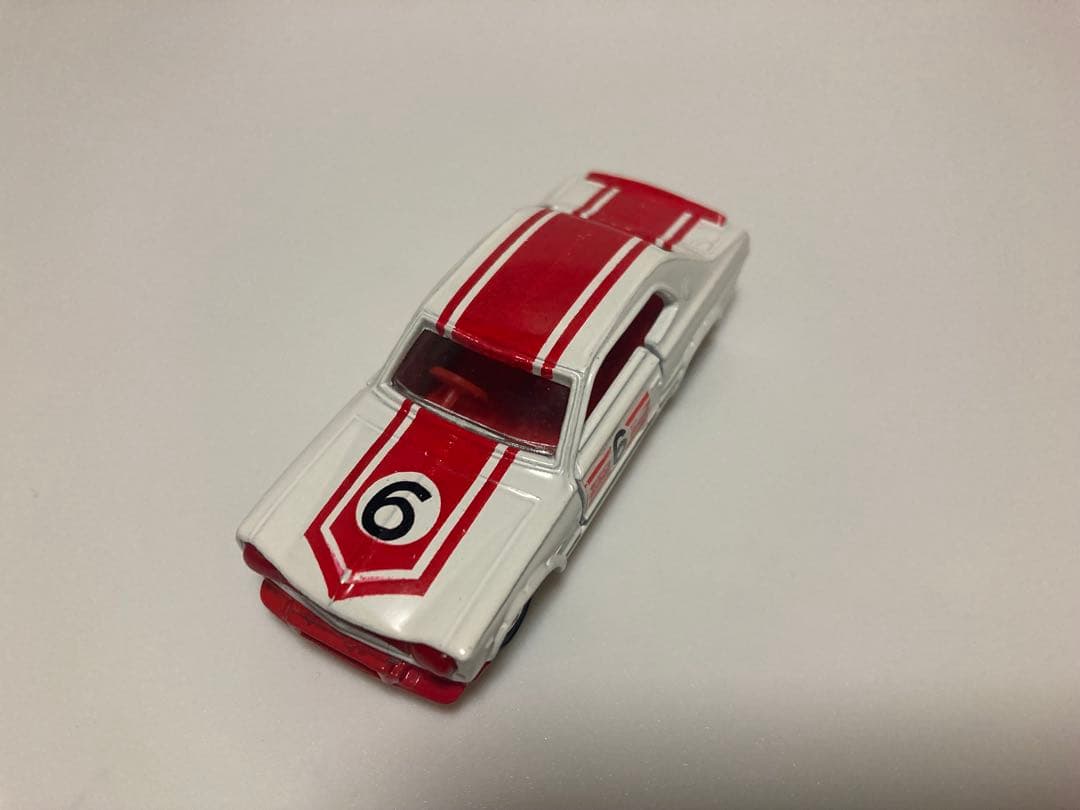 トミカ　日本製　ニッサン　スカイライン2000GT-R レーシング　1Fホイール