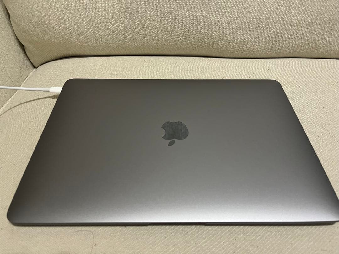 MacBook本体 MacBook Air M1 2020 8GB 256GB