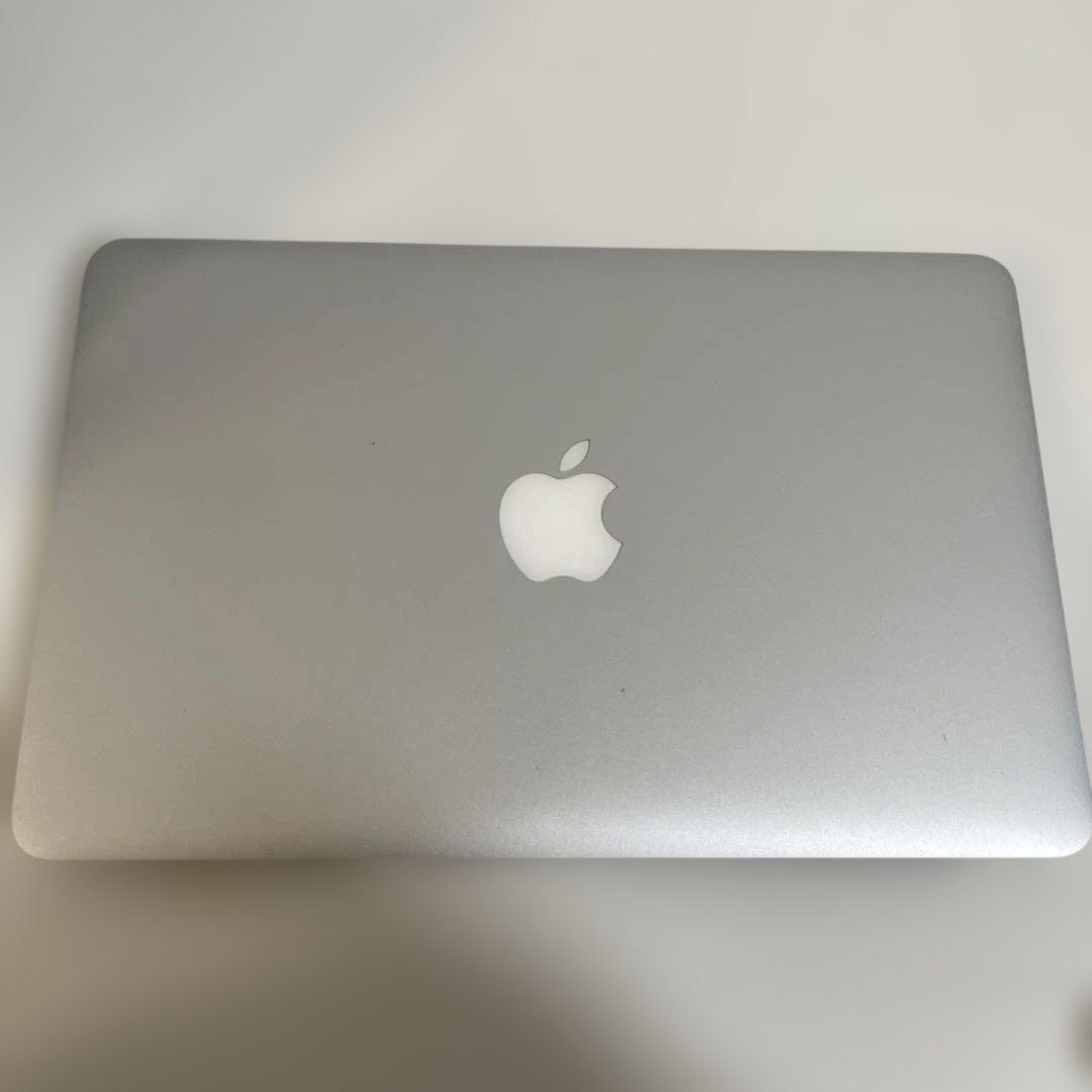 Apple MacBook Air11.6インチ A1465 4GB/128GB