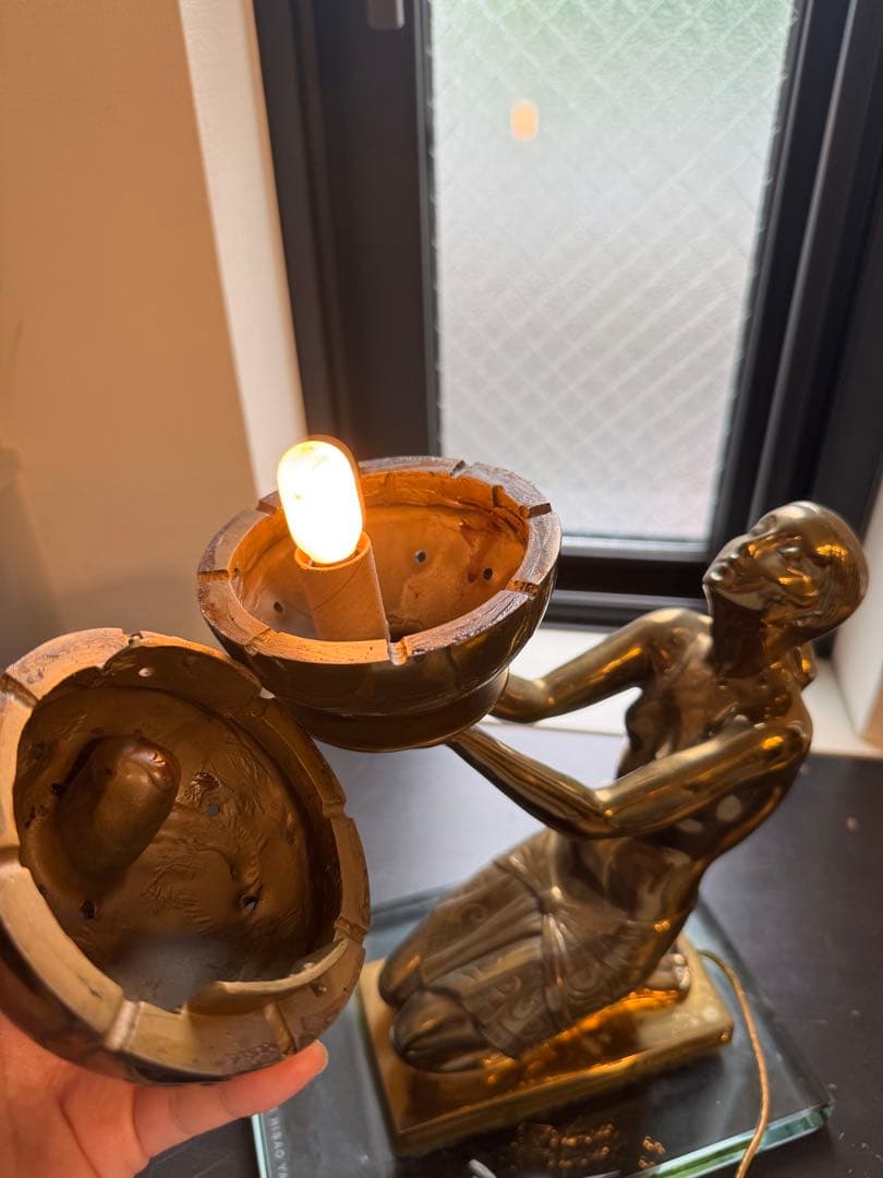アールデコスタイル 照明付き置物