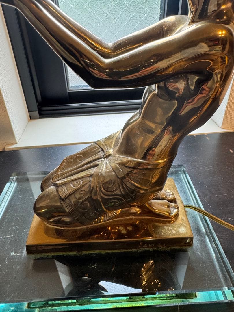 アールデコスタイル 照明付き置物