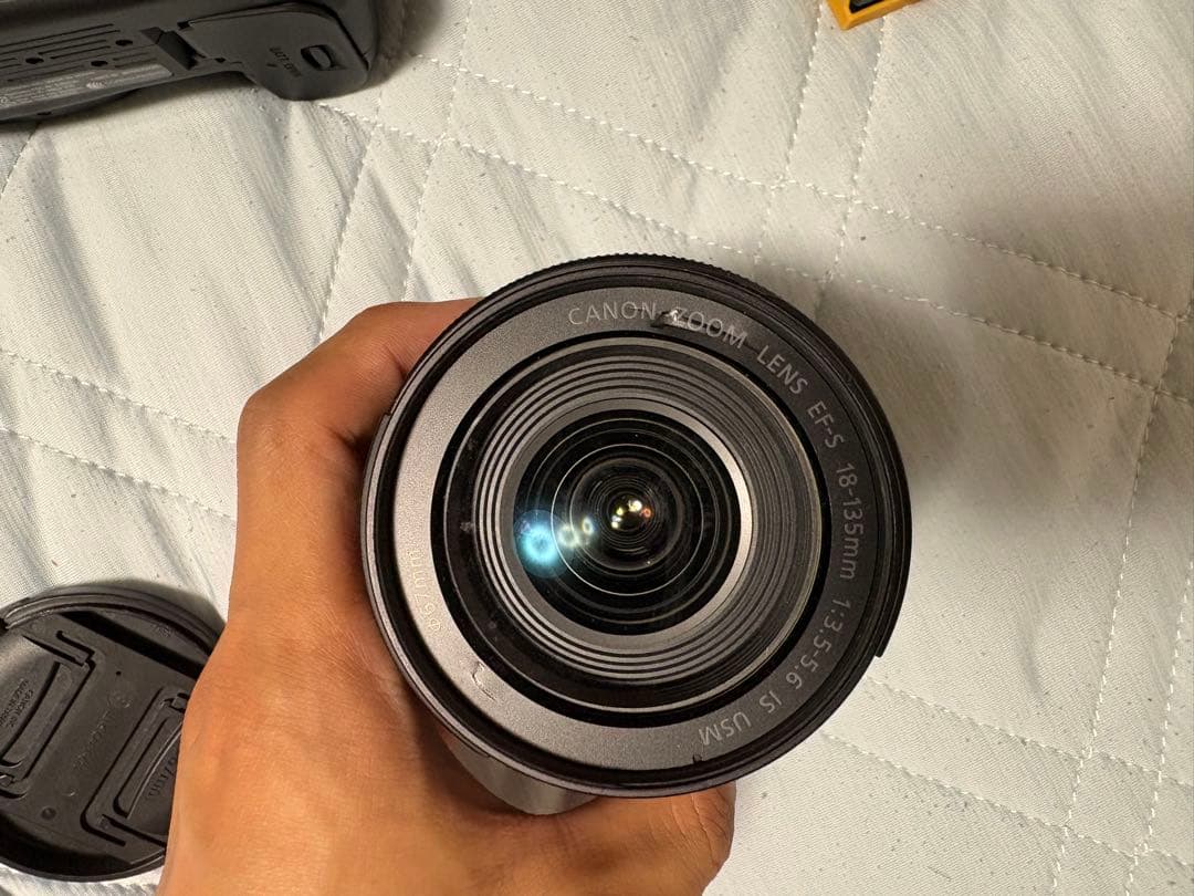 CanonEOS 80D デジタル一眼レフEFS18-135 IS USMセット