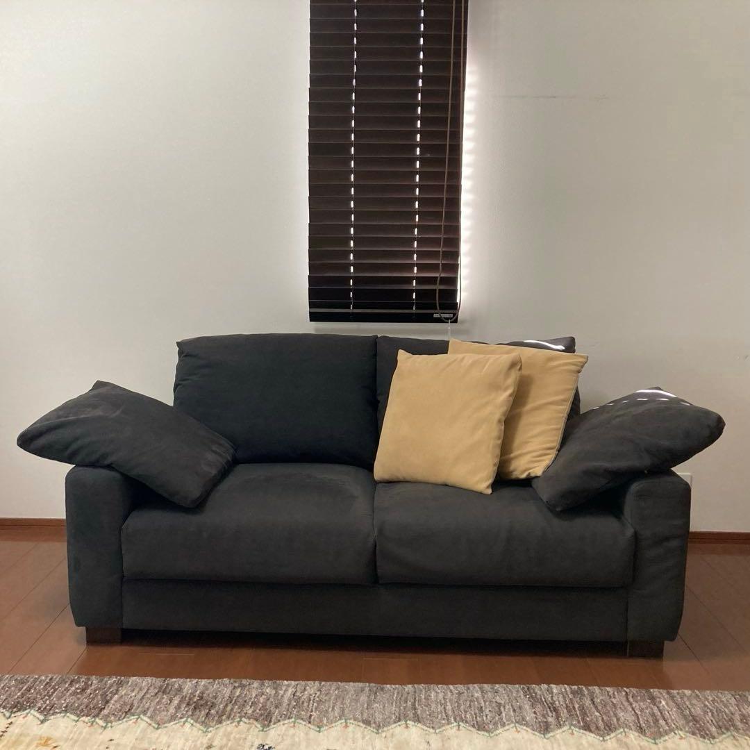 送料込　ソファ　2人掛　NOYES スウェード調ファブリック　チャコールグレー