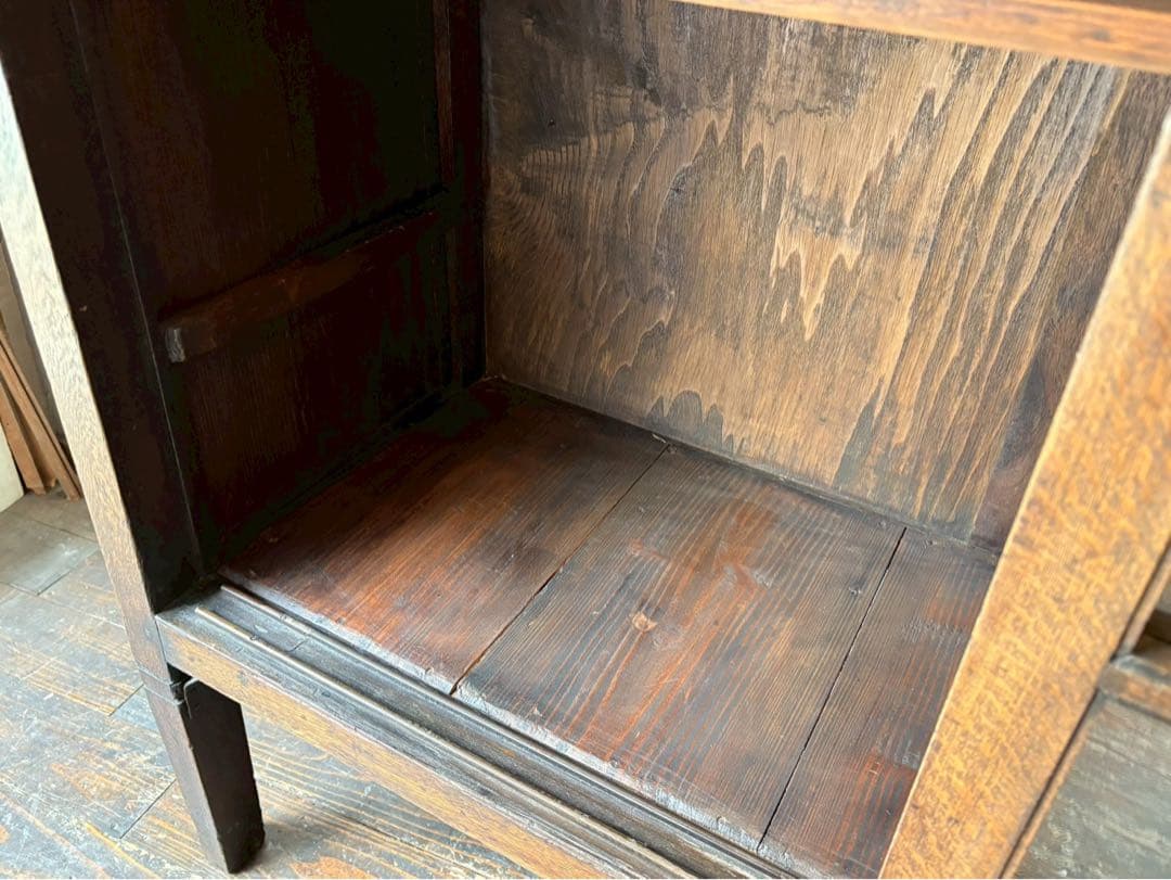 キャビネット 戸棚 インテリア 本棚 飾り棚 ビンテージ 昭和レトロ 当時物