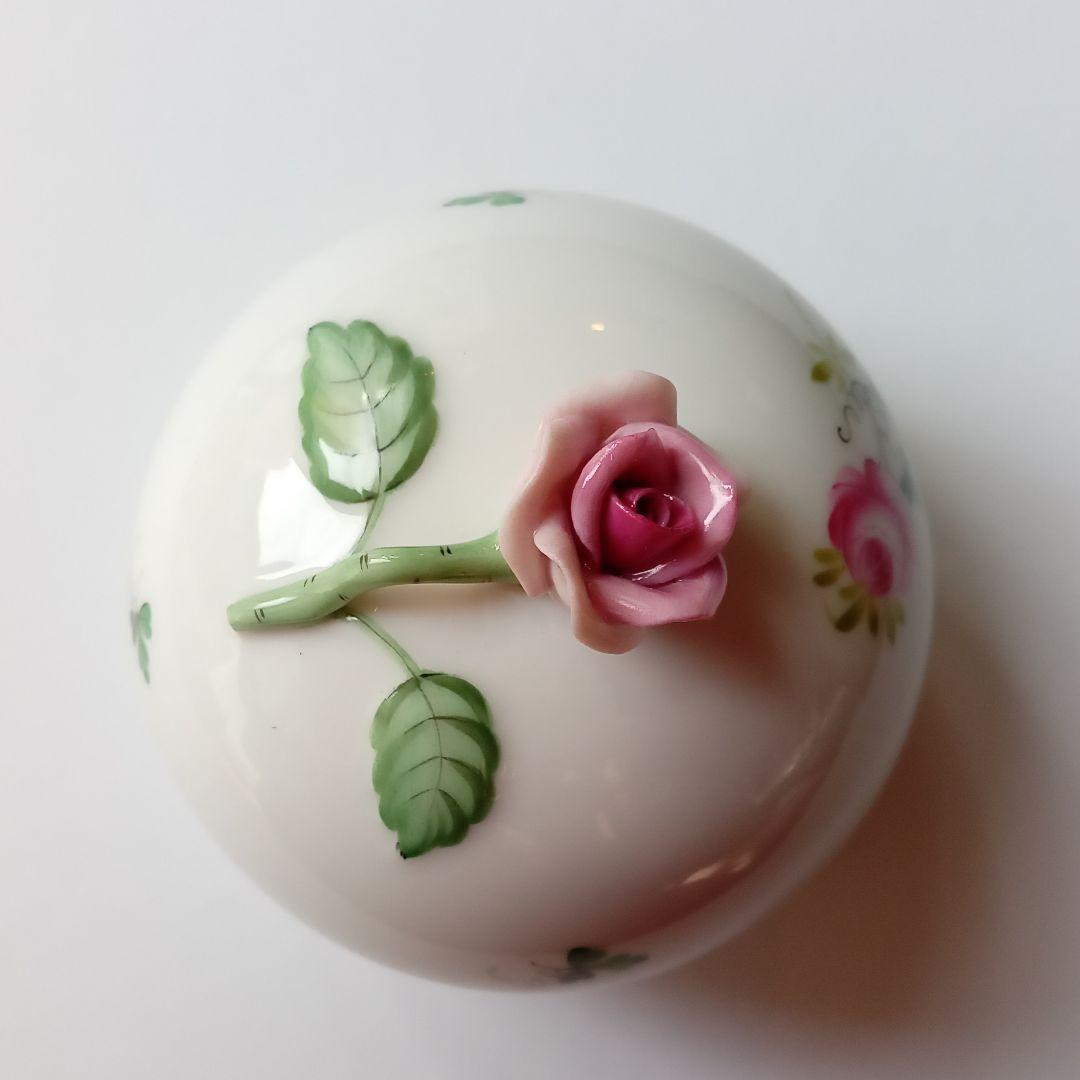 【未使用・新品同様】ヘレンド　ウィーンの薔薇　ボンボン