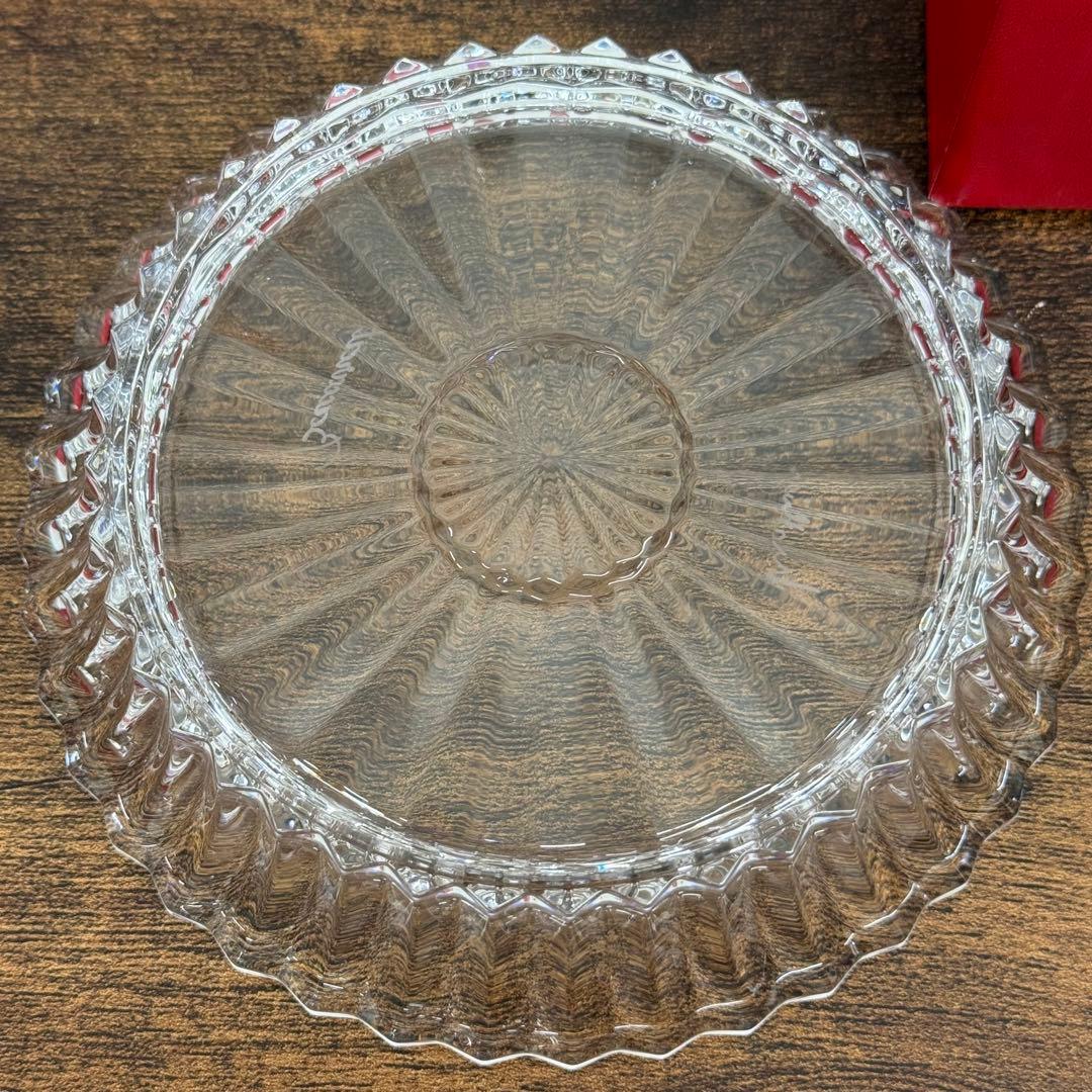 【美品】バカラBaccarat ミルニョイディッシュ クリスタルトレイ