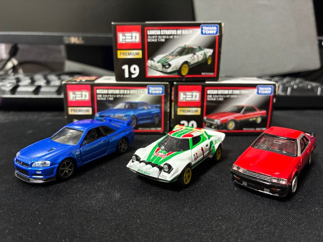 トミカプレミアム ミニカー9台セット