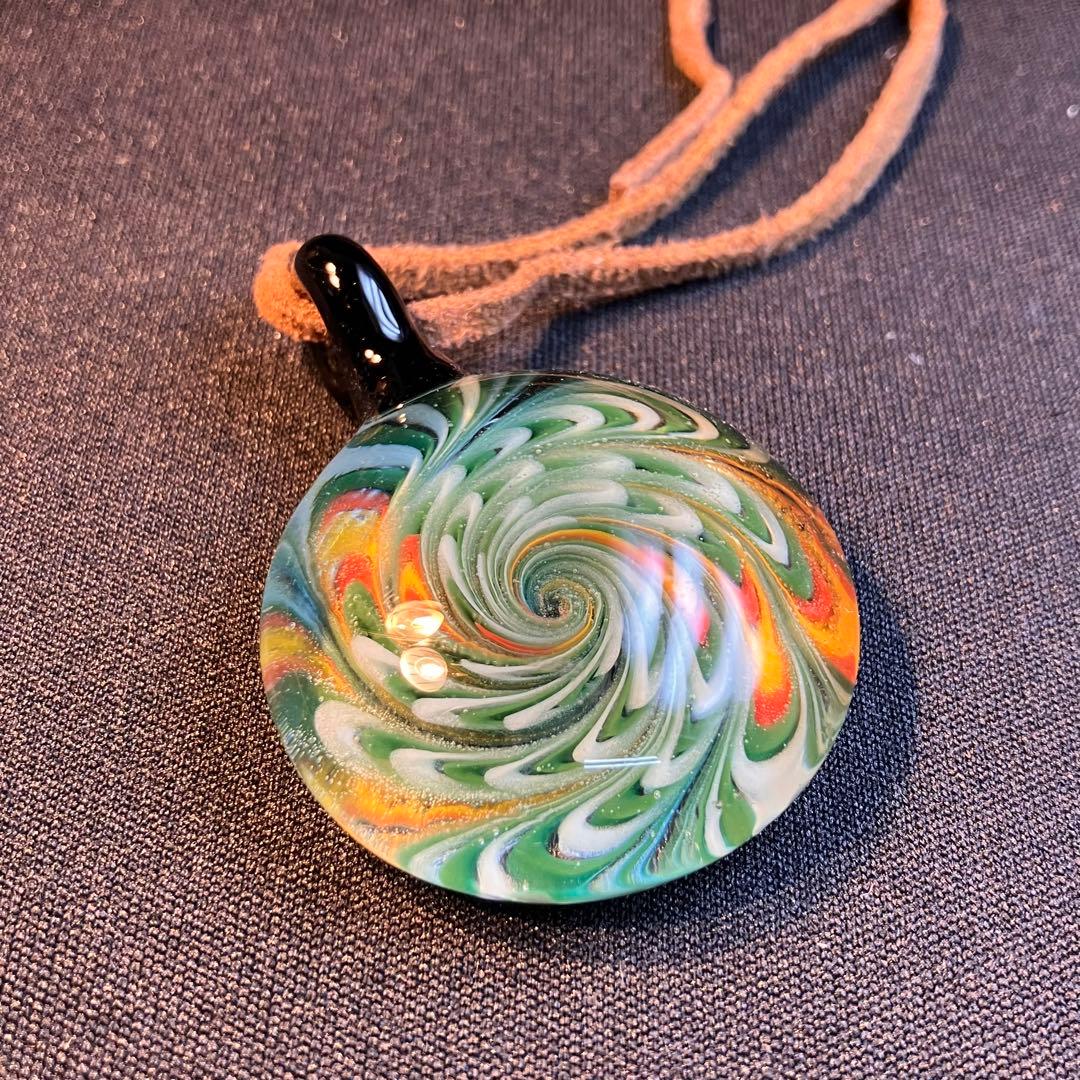 XODAS ペンダント ボロシリケイトガラス Flying High