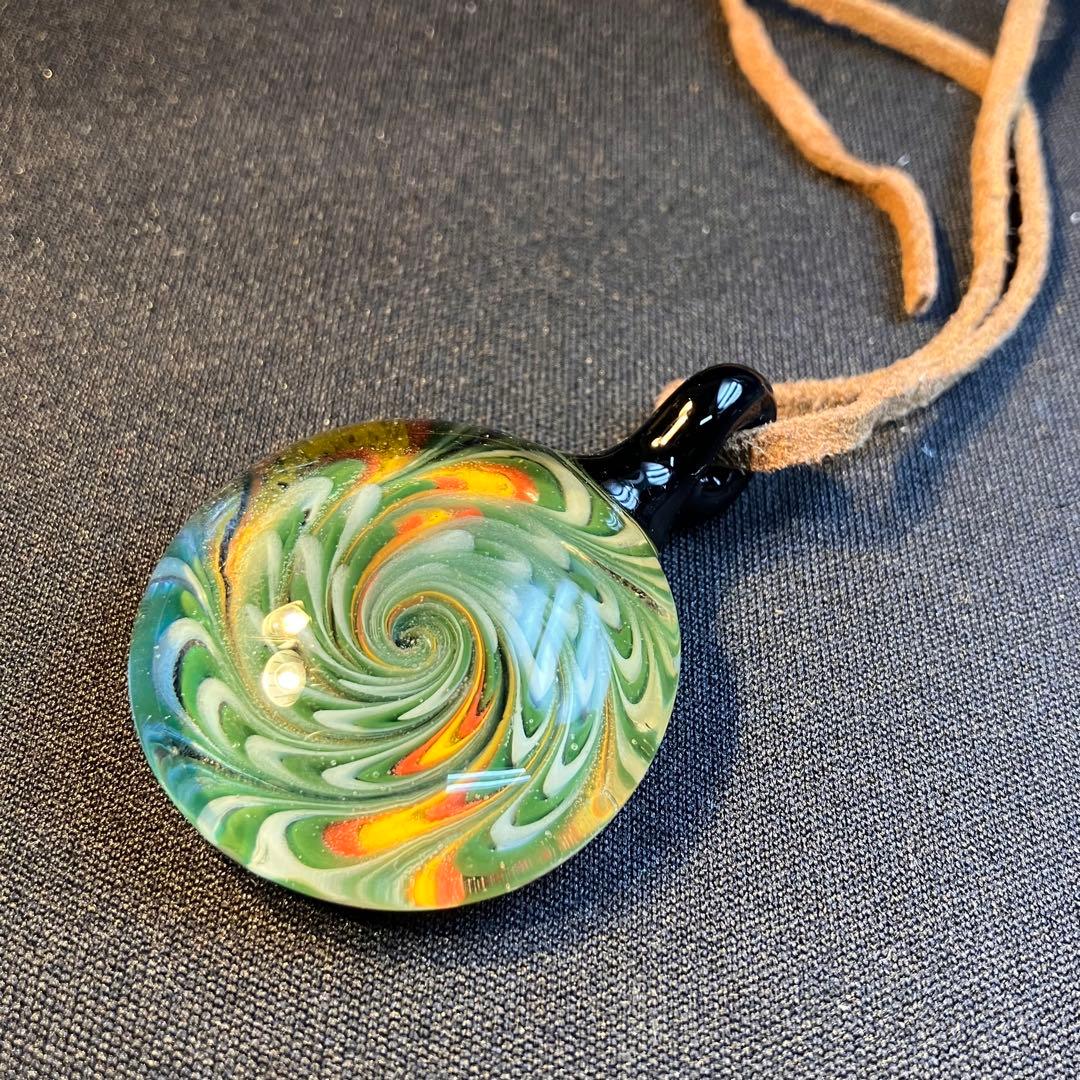 XODAS ペンダント ボロシリケイトガラス Flying High