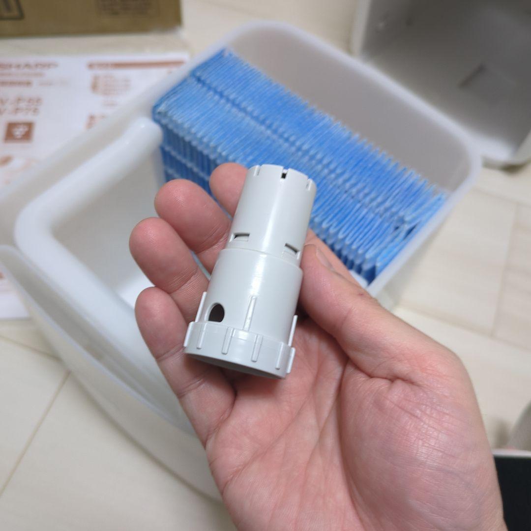 【送料込み】シャープ　SHARP HV-P55-W 置き型加湿器