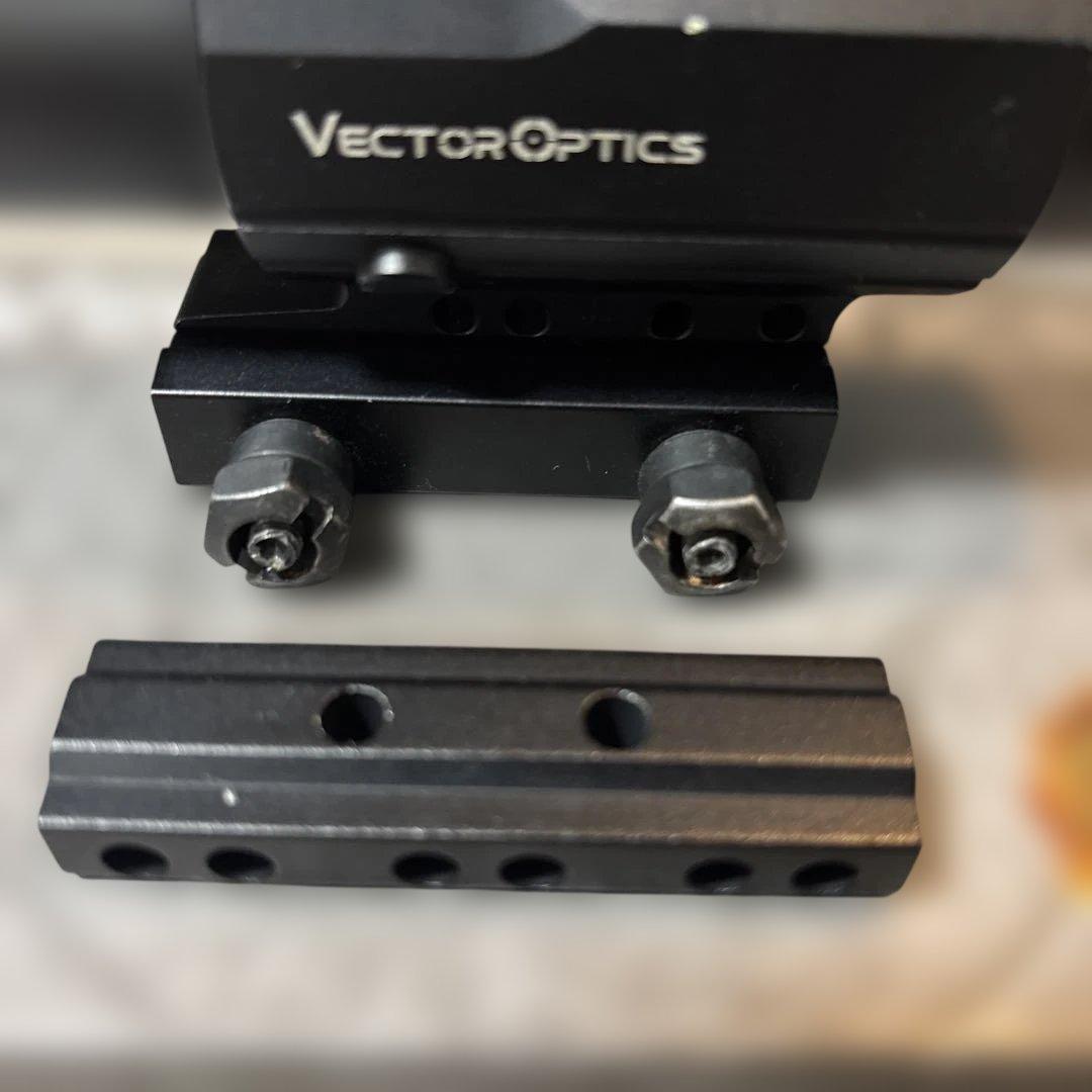 トイガン Vector Optics Calypos 1x30