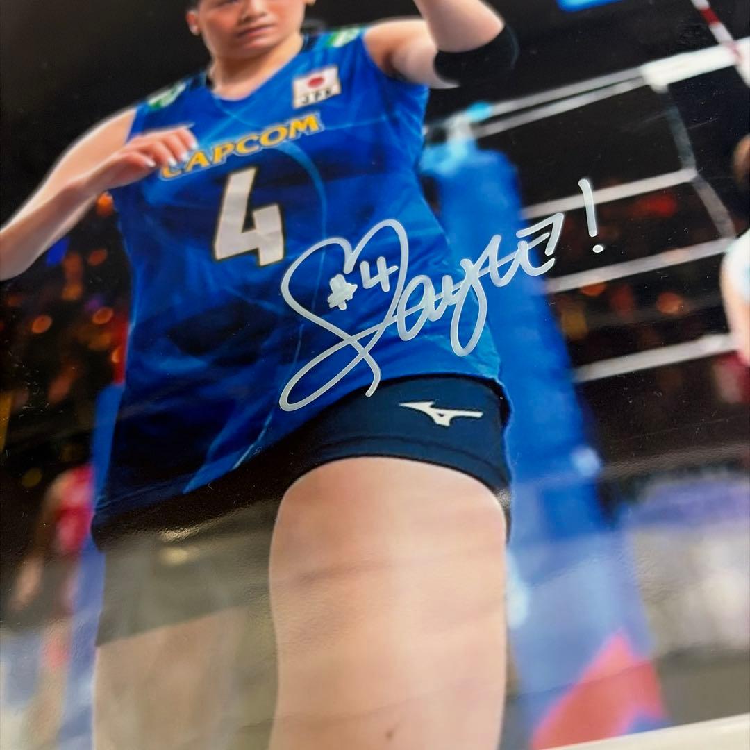 女子バレーボール 日本代表 火の鳥NIPPON 石川真佑 直筆サイン入りフォト