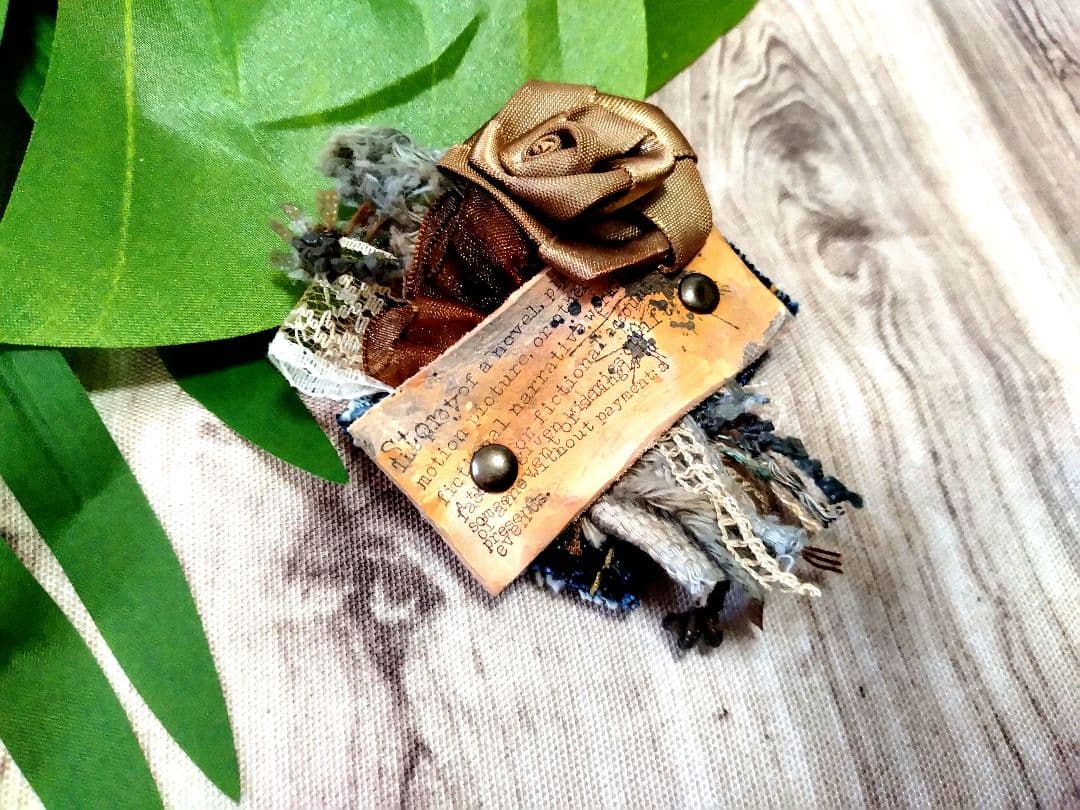 antiqua風　vintage調　手染めローズヘアークリップ