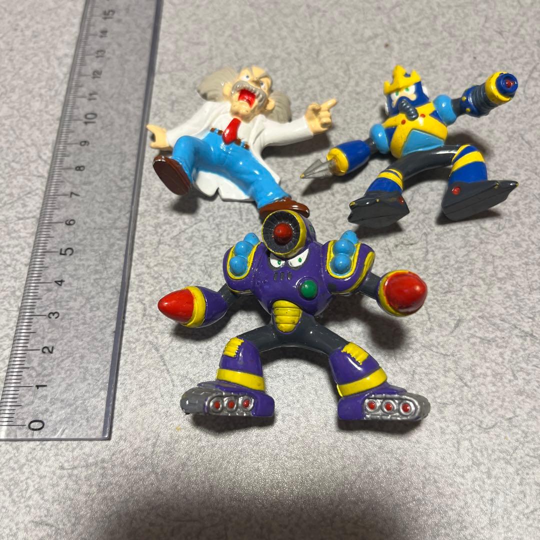 BANDAIバンダイ1993年ロックマン 5 フルカラー大決戦 12体フィギュア